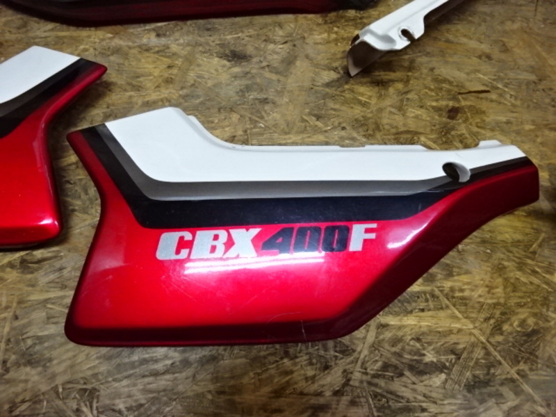 CJ Performance 【 CBX400F2型 赤白 外装 タンク フロント